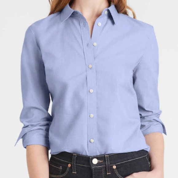 Banana Republic Tops - Banana Republic Riley fitted blue shirt
